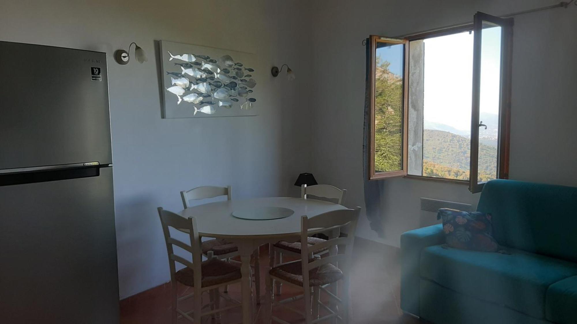 Gite La Fontaine Corse Loreto-di-Casinca Δωμάτιο φωτογραφία