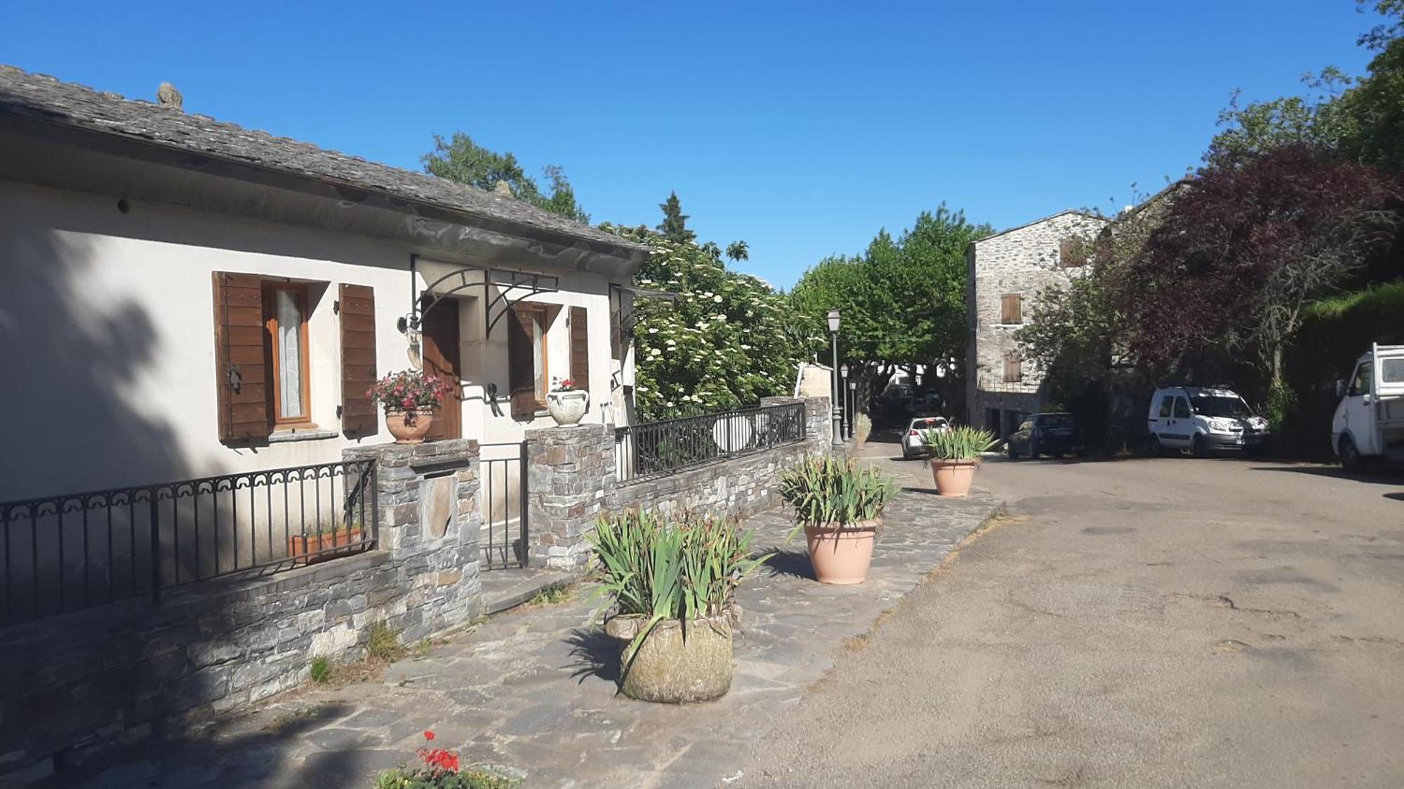 Gite La Fontaine Corse Loreto-di-Casinca Δωμάτιο φωτογραφία